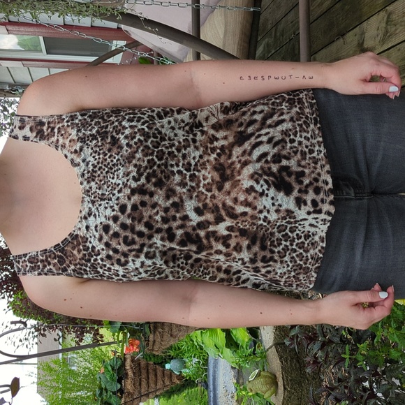 Leopard print lace tank - Picture 3 of 4